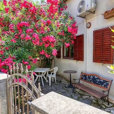 Villa For Four Persons With Two Bedrooms