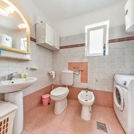For Four Persons With Two Bedrooms Villa